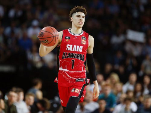 The Knicks negotiate with Golden State to select LaMelo Ball at no. 1