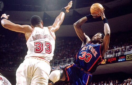 Knicks tweet Patrick Ewing’s posterizing dunk on Alonzo Mourning