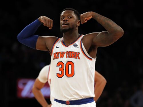 Knicks, Julius Randle dragged New York into the first half against the Kings