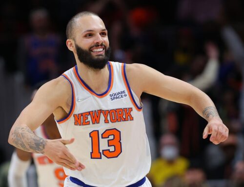 Knicks, he loves New York but feels hostage to the Knicks