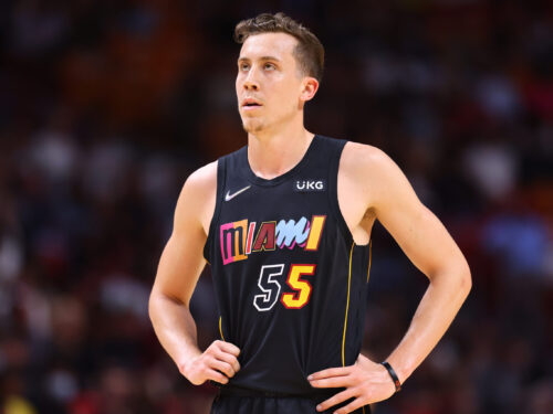 Duncan Robinson is hilariously stalked by Knicks fan